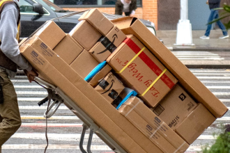Keep Your Business Running Smoothly With Same Day Delivery