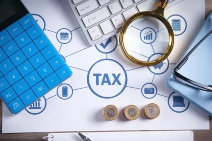 We've got you covered with 12 expert tips on how to choose the perfect tax professional near you in Vista, California.