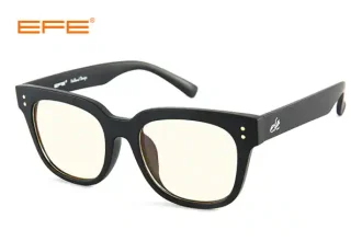 Quantum Glasses