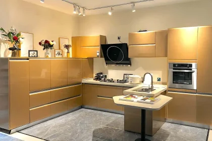 Craftsmanship of Chinese Cabinet Makers