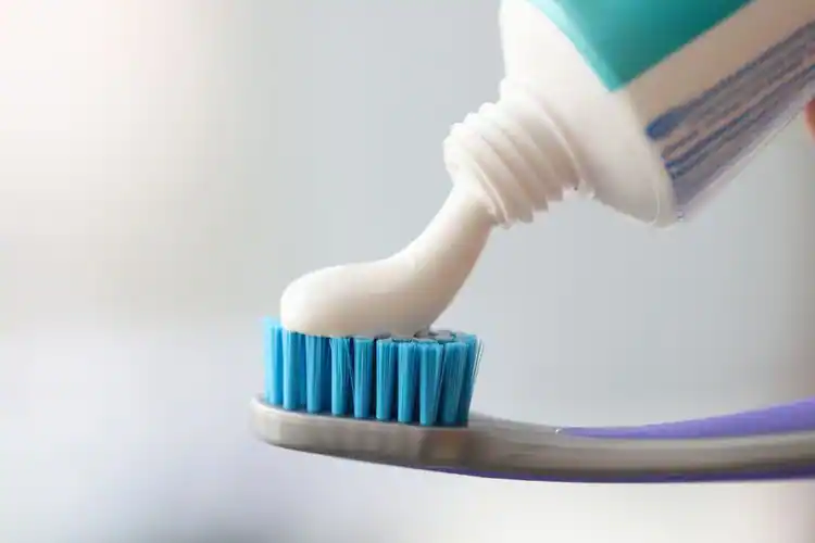 Niacinamide Toothpaste