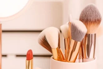 Makeup Brush