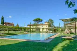 Luxury Villas Italy