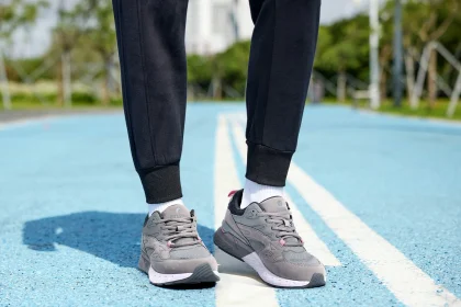 Orthopaedic Walking Shoes